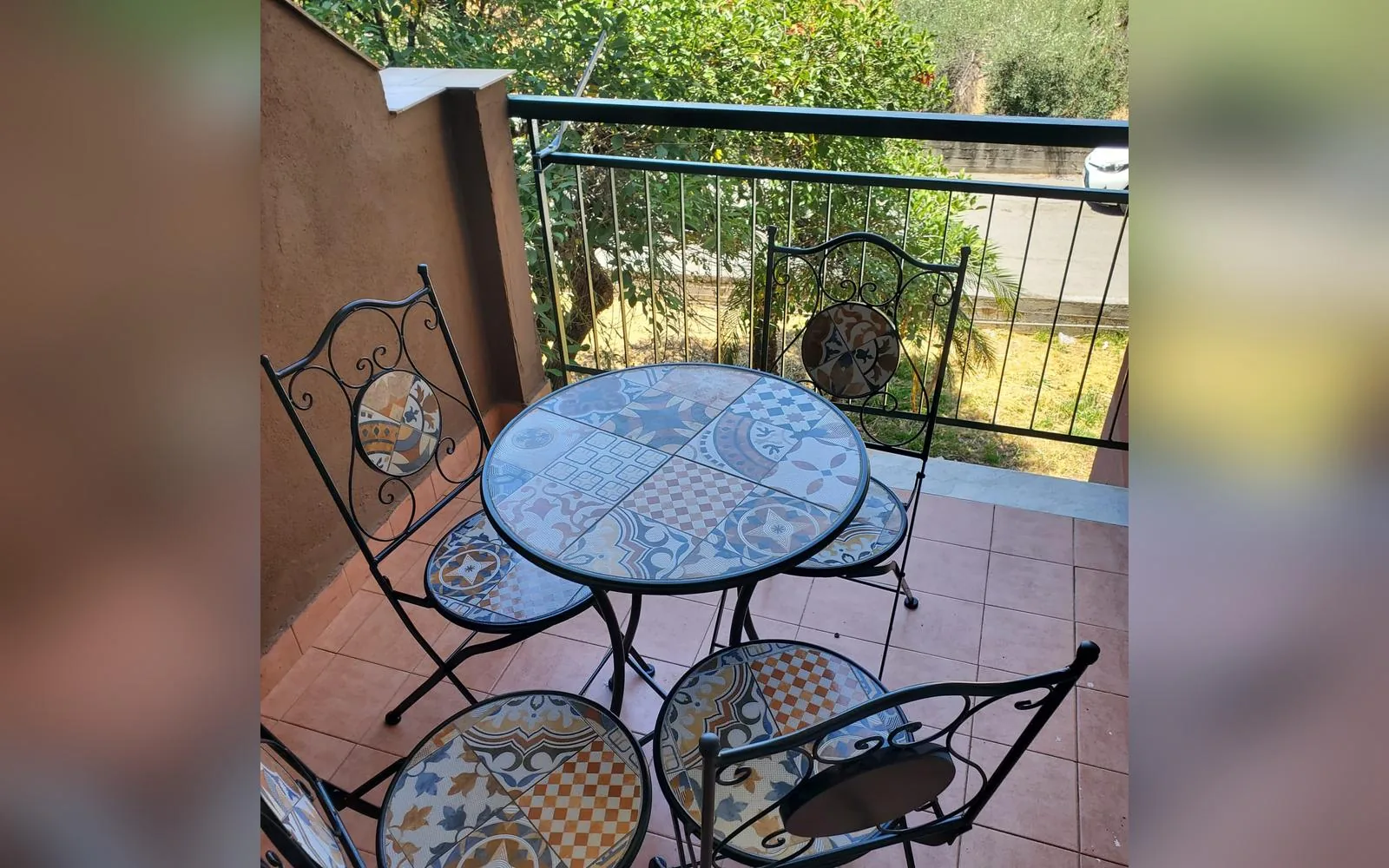 Esterni di Casa Di Mila, Giardini naxos (Messina) (Sicilia) (foto 5)