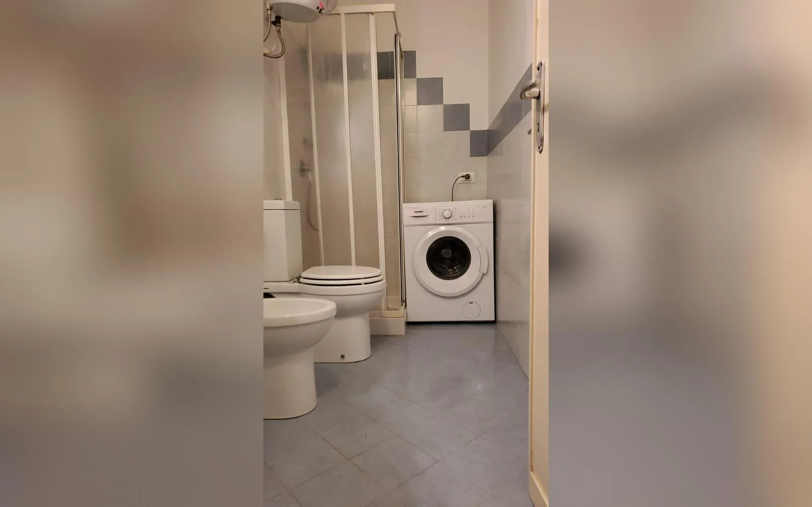 Camera con bagno privato — Casa Di Mila, Giardini naxos (Messina) (Sicilia) (foto 9)